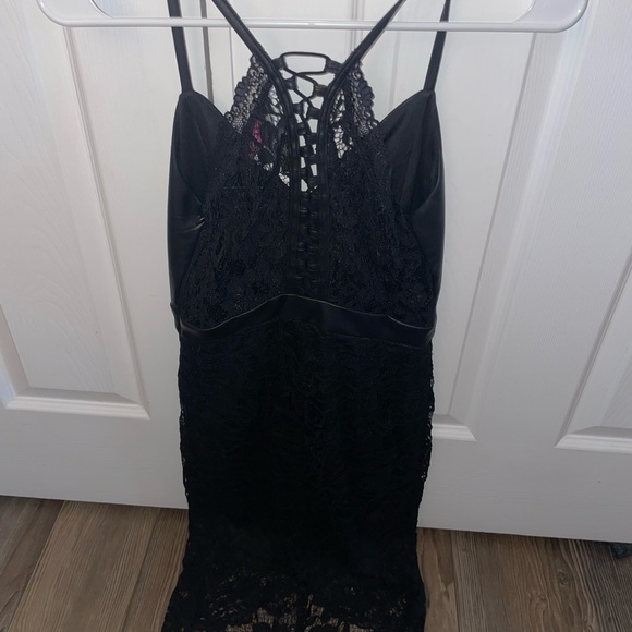 black lace and leather mini dress - Picture 2 of 2